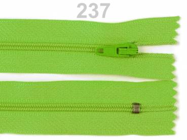 Reißverschluss 3mm Spirale für Innen-Taschen Mai-Grün 234 20cm